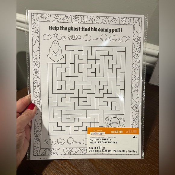 2 Packs of 30 Sheets Each Activity Sheets - Holiday and Halloween Set - NWT - Picture 7 of 7